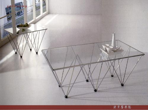 Table basse carre en verre
