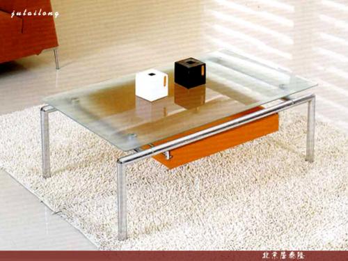Table basse carre en verre
