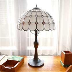 Modle 3D de blanc lampe de bureau