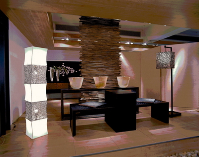Sombre vitrine en bois massif modle 3D